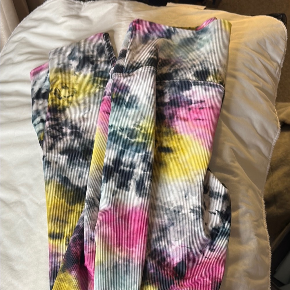Beach Riot Multicolor Tie-Dye Leggings